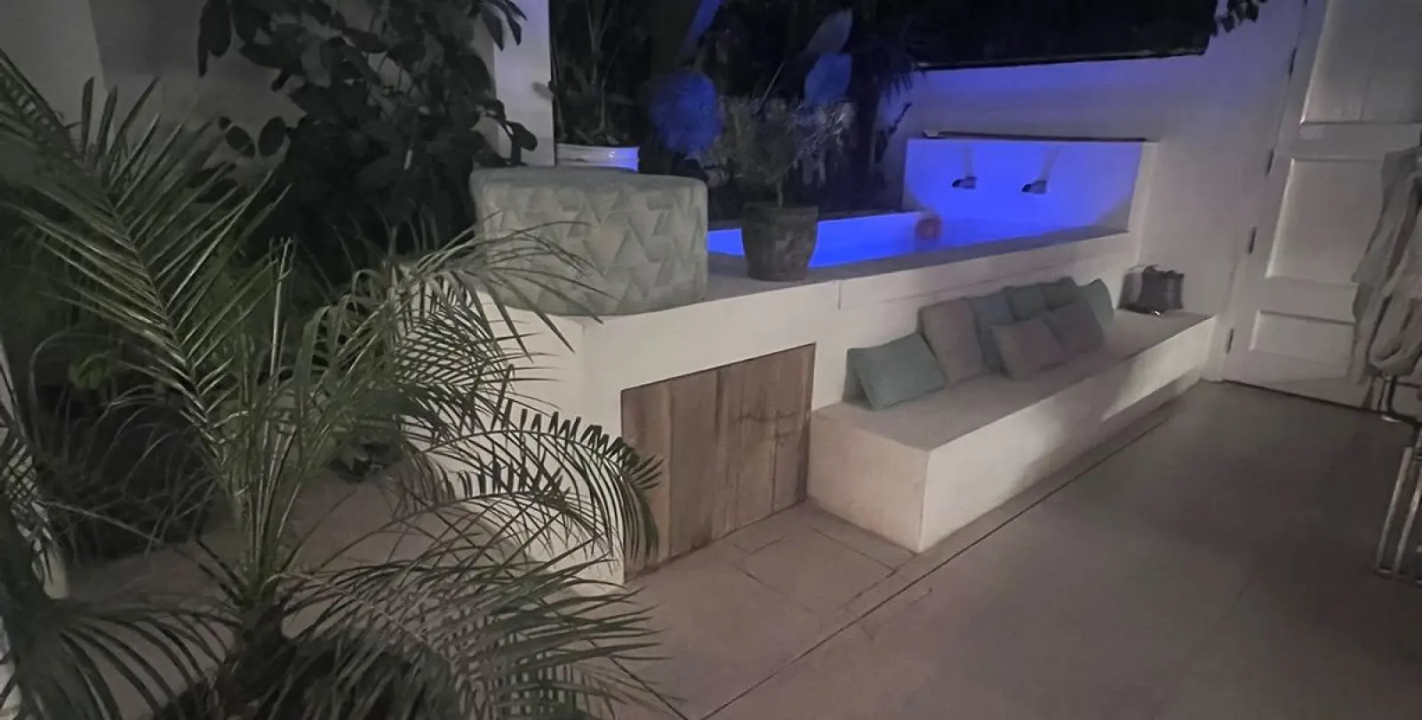 Long-term rent of townhouse in Nueva Andalucía 28