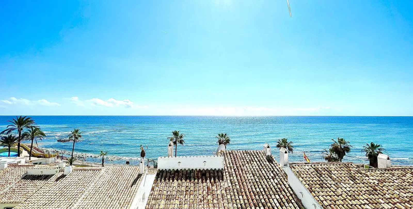 Sale of duplex in Calahonda 1