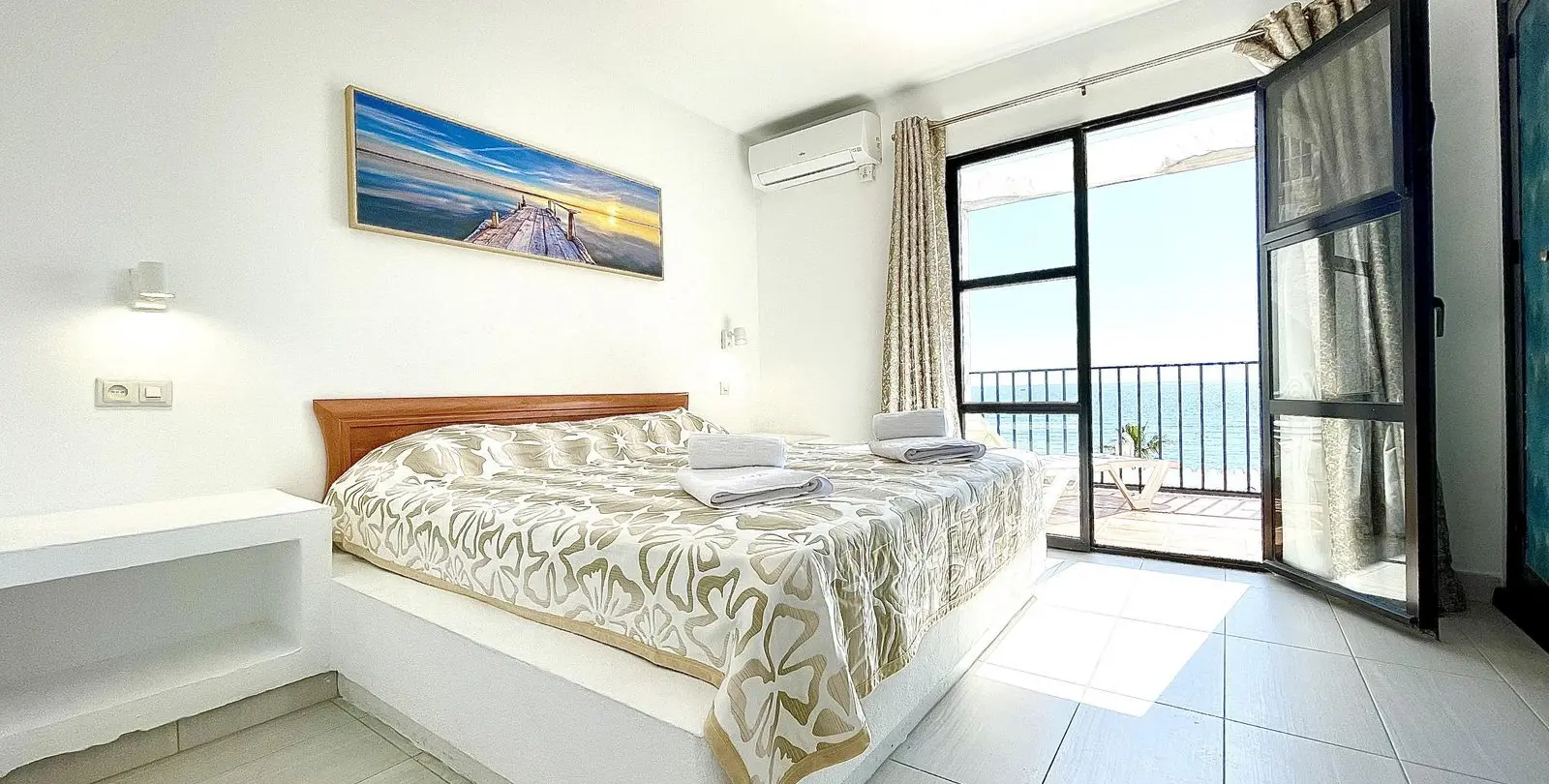 Sale of duplex in Calahonda 7