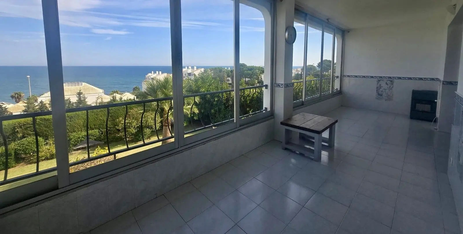 Sale of middle floor apartment in Torrenueva 4