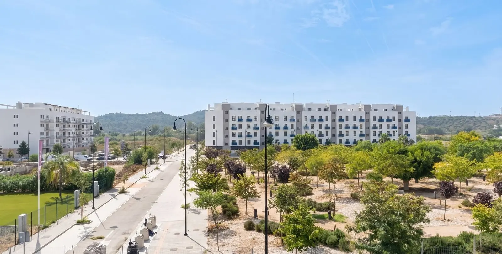 Продажа апартаментов на среднем этаже в Las Lagunas 17