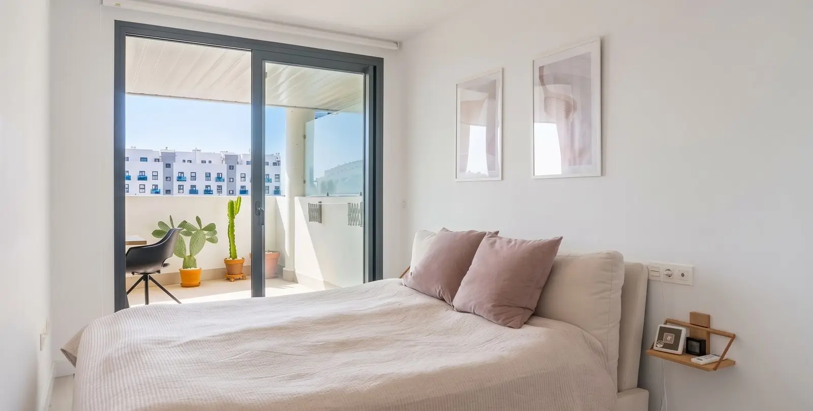 Продажа апартаментов на среднем этаже в Las Lagunas 19