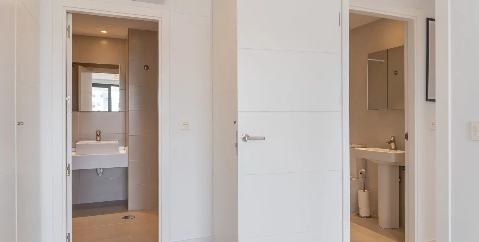 Продажа апартаментов на среднем этаже в Las Lagunas 23