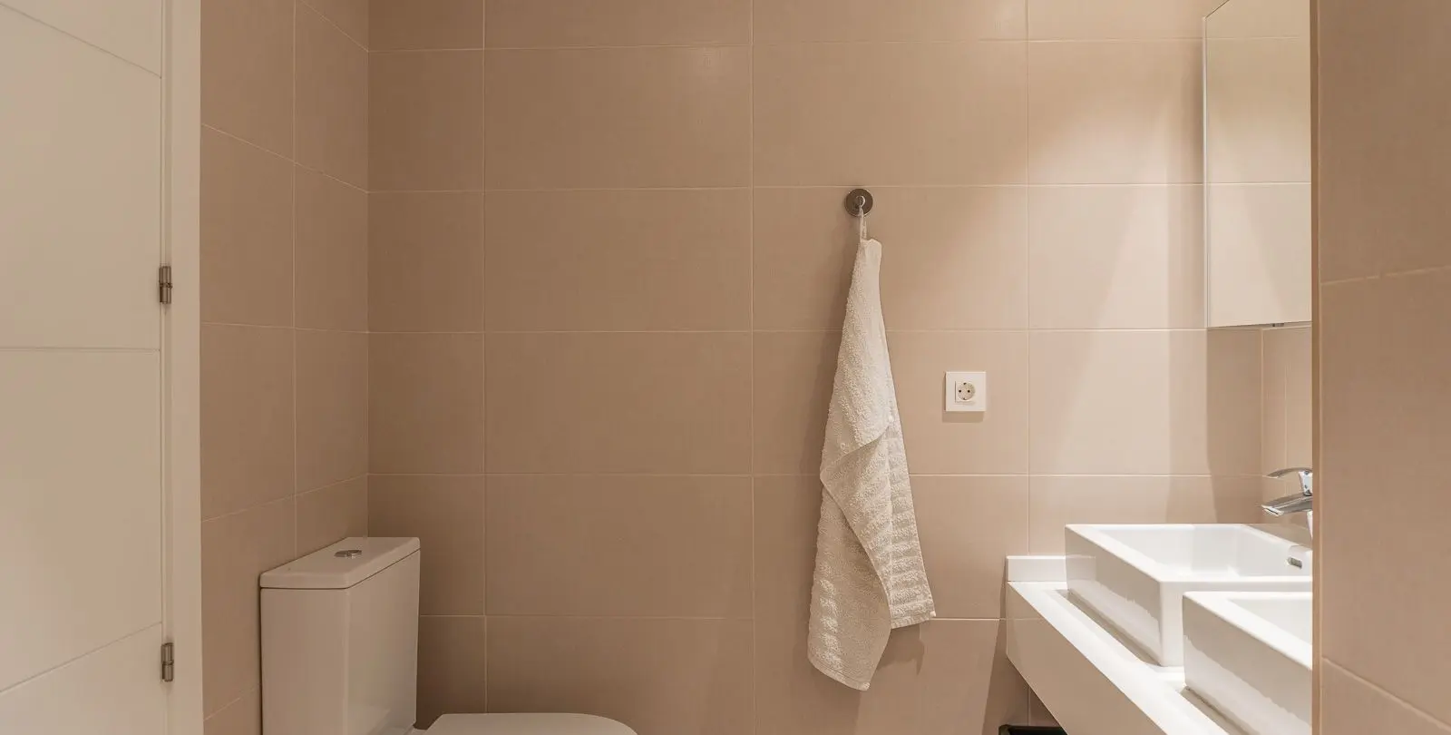 Продажа апартаментов на среднем этаже в Las Lagunas 24