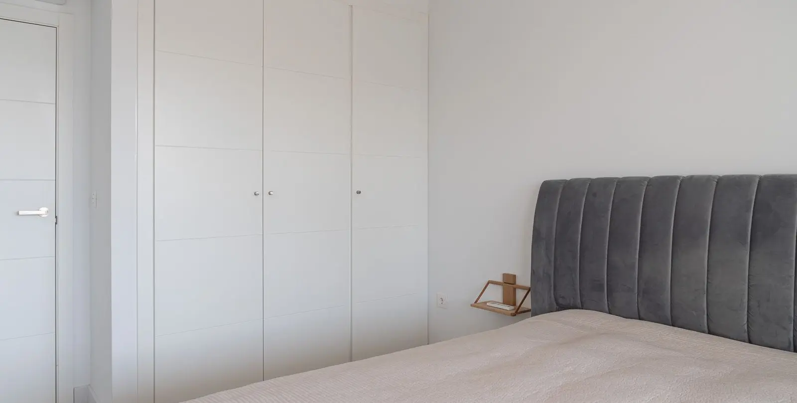 Продажа апартаментов на среднем этаже в Las Lagunas 28