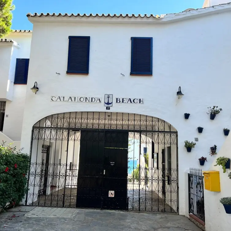 Venta de adosado en Calahonda