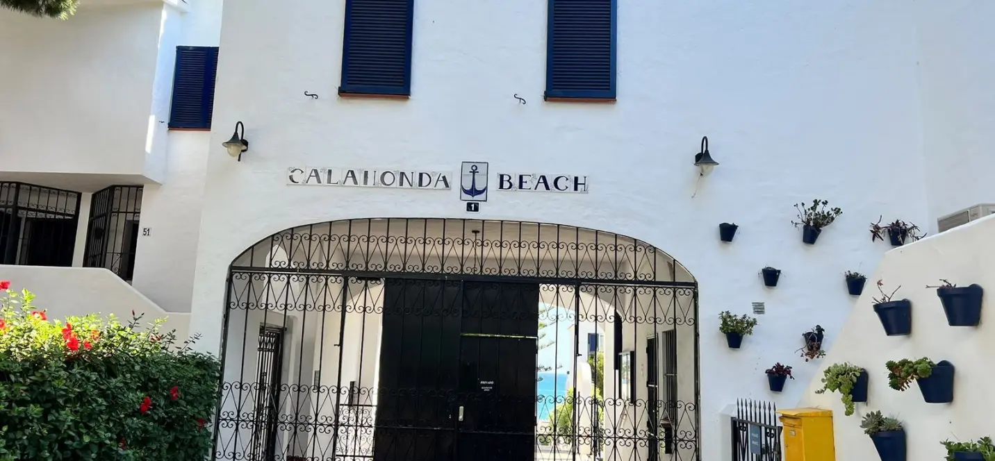 Venta de adosado en Calahonda 1