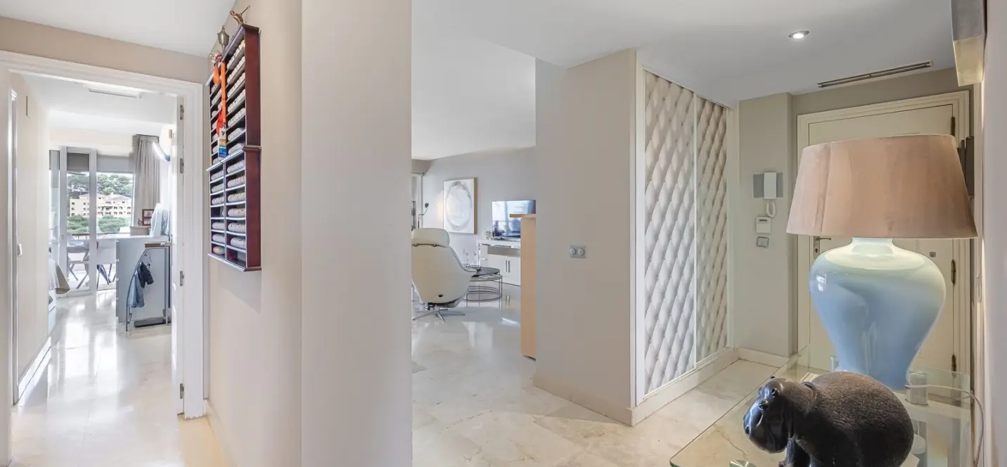 Продажа апартаментов на среднем этаже в Miraflores 4