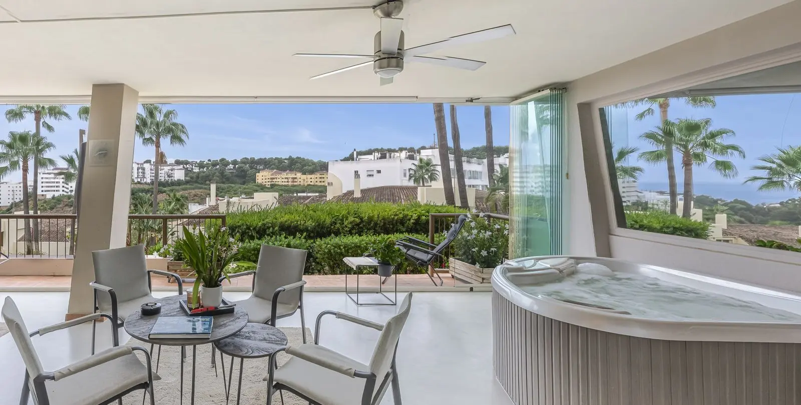 Продажа апартаментов на среднем этаже в Miraflores 23