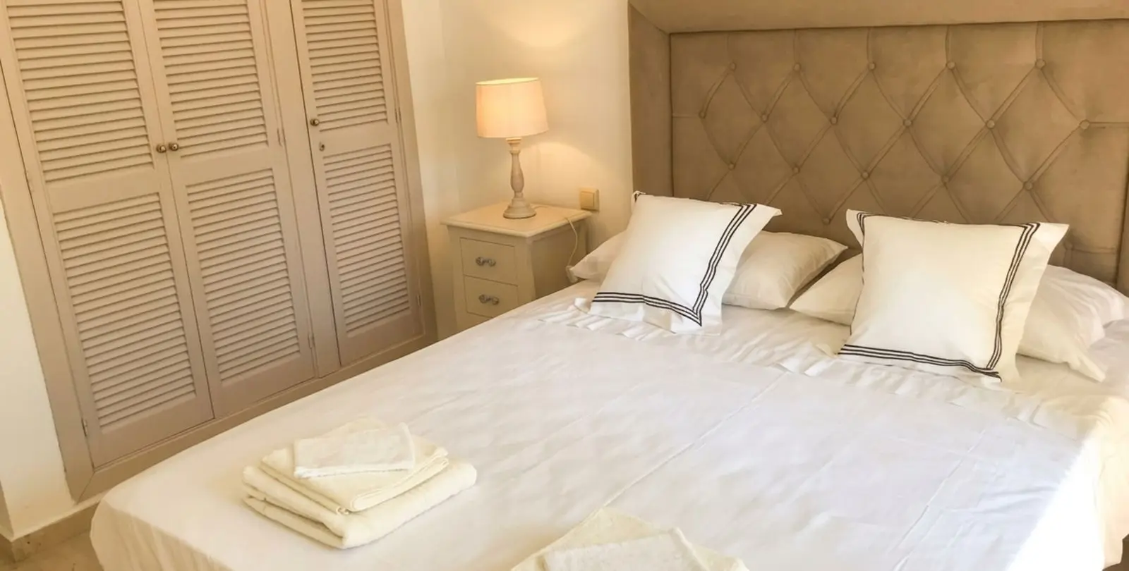 Venta de apartamento en planta baja en Costalita 5