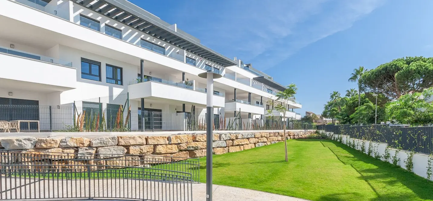 Venta de apartamento en planta media en El Chaparral 3