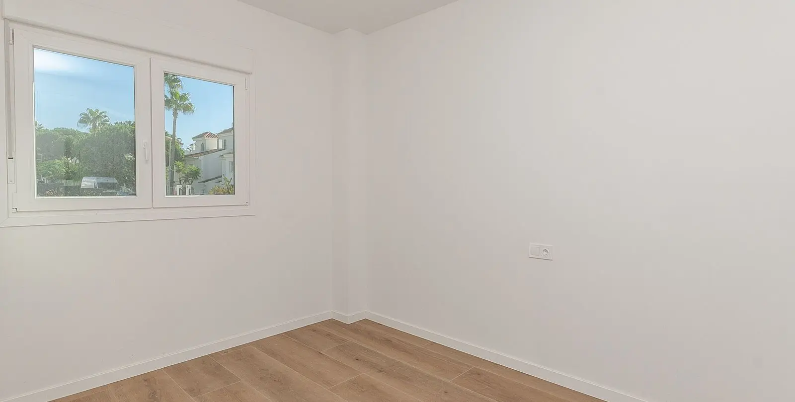 Venta de apartamento en planta media en El Chaparral 10
