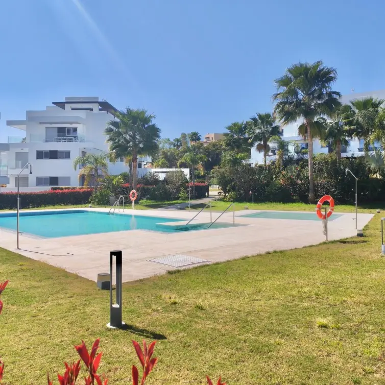 Sale of penthouse in Benahavís
