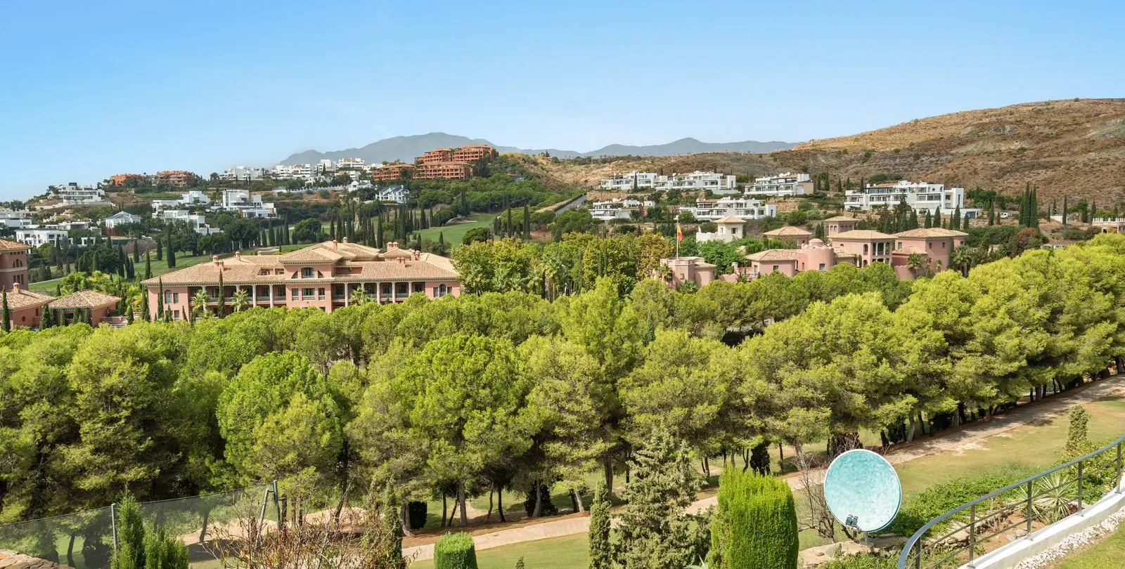 Venta de apartamento en planta baja en Los Flamingos 2
