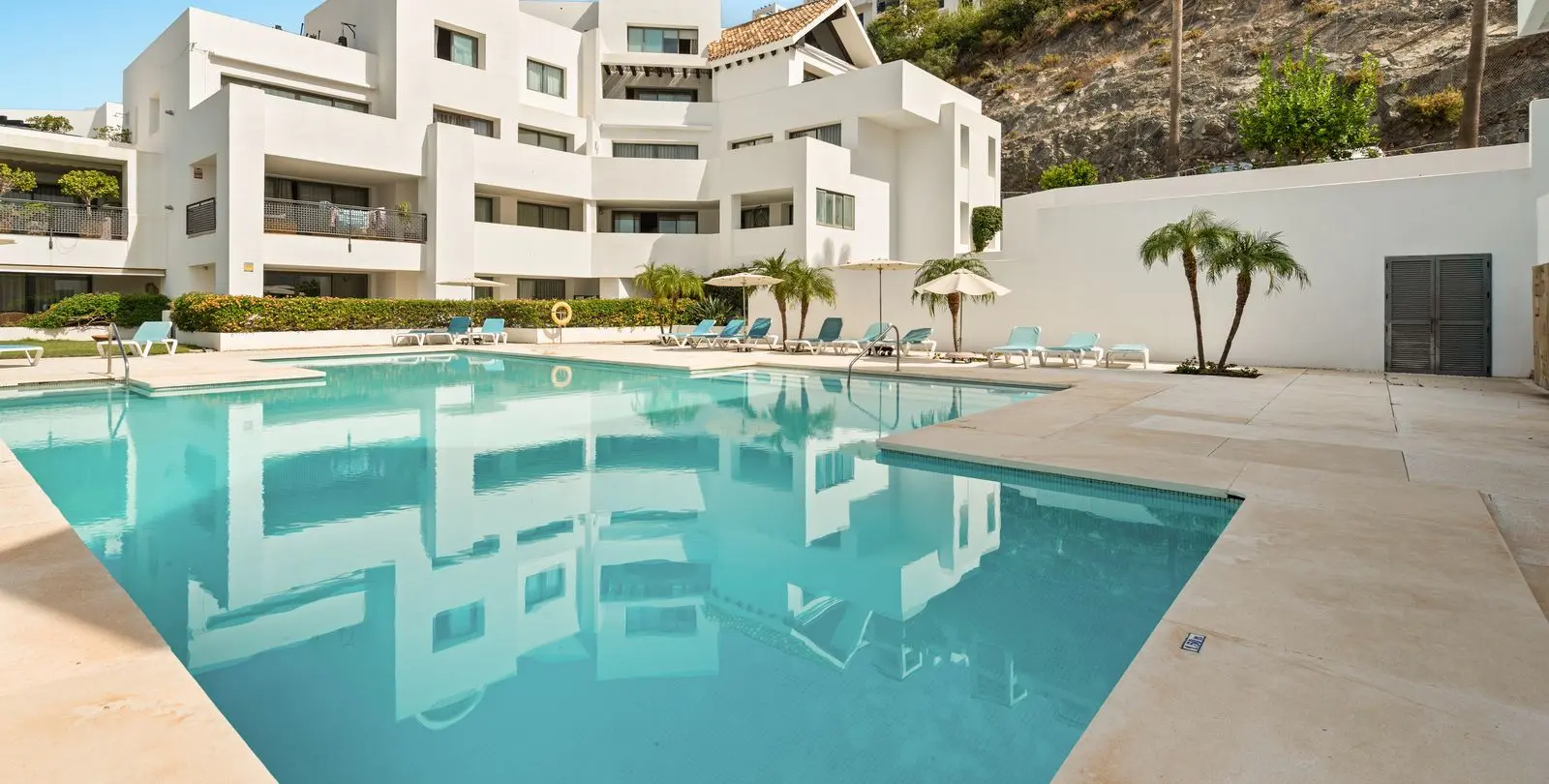Venta de apartamento en planta baja en Los Flamingos 5