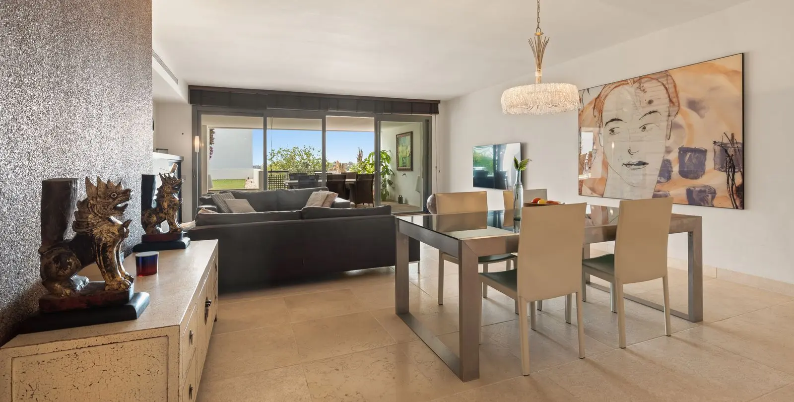 Venta de apartamento en planta baja en Los Flamingos 11