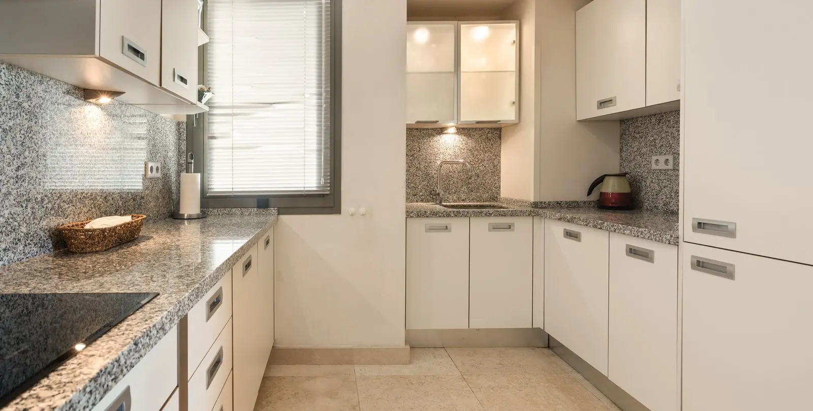 Venta de apartamento en planta baja en Los Flamingos 27