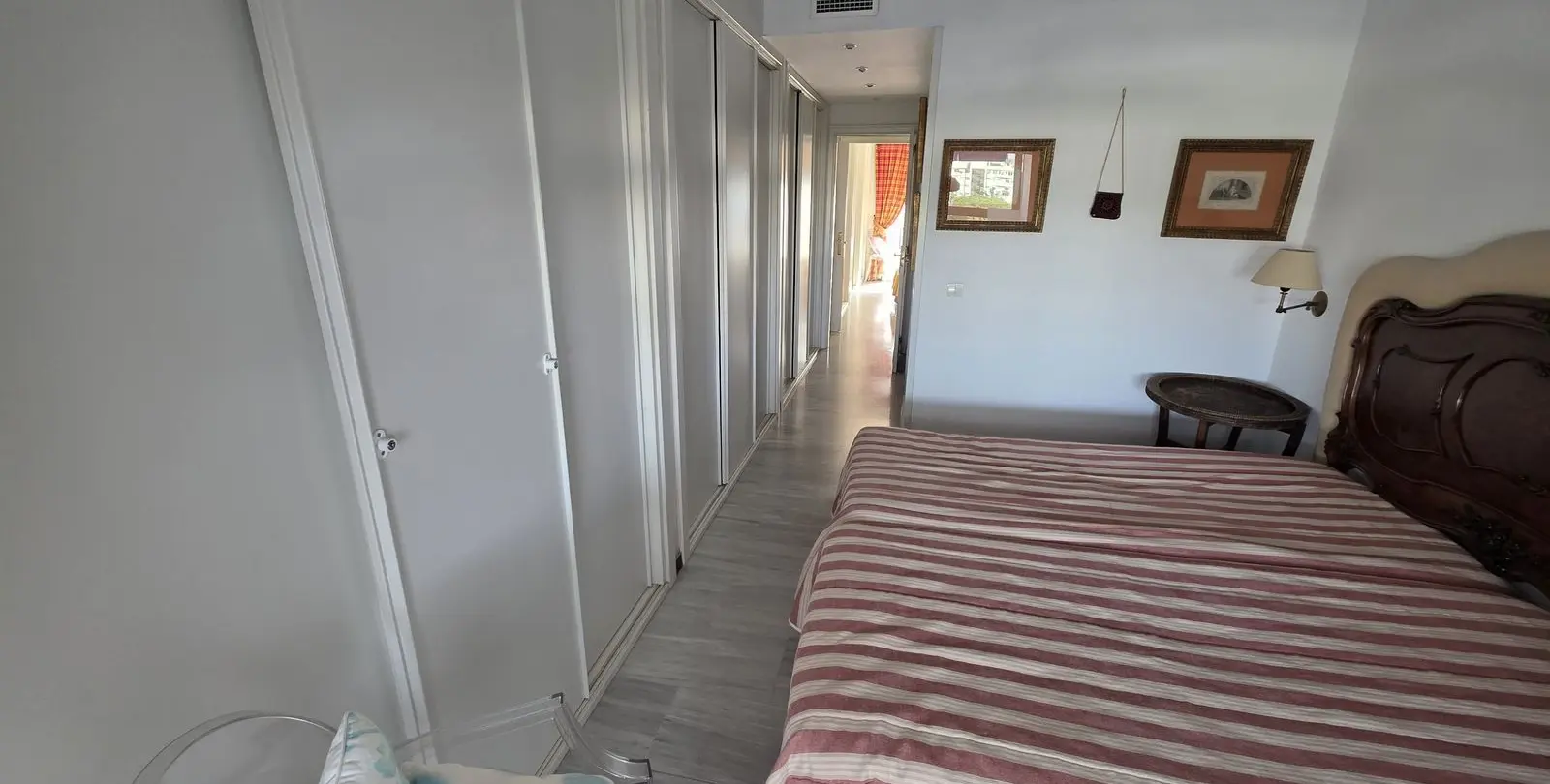 Sale of middle floor apartment in Puerto Banús 19