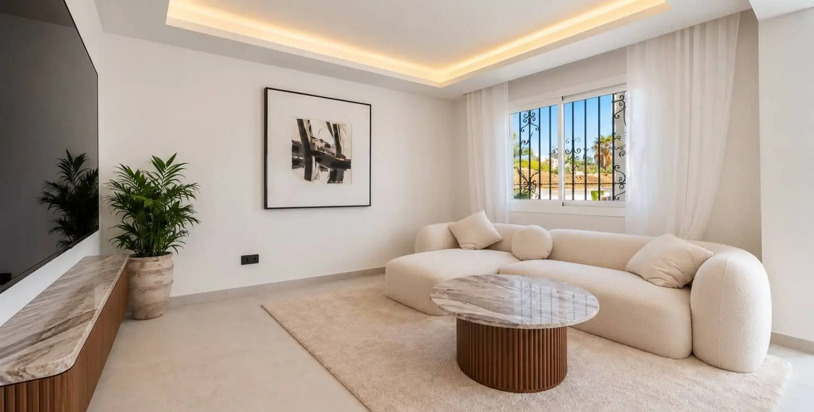 Продажа апартаментов на первом этаже в El Paraiso 9