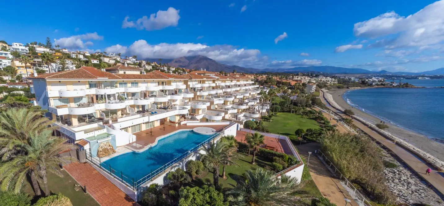 Venta de ático en Estepona 3