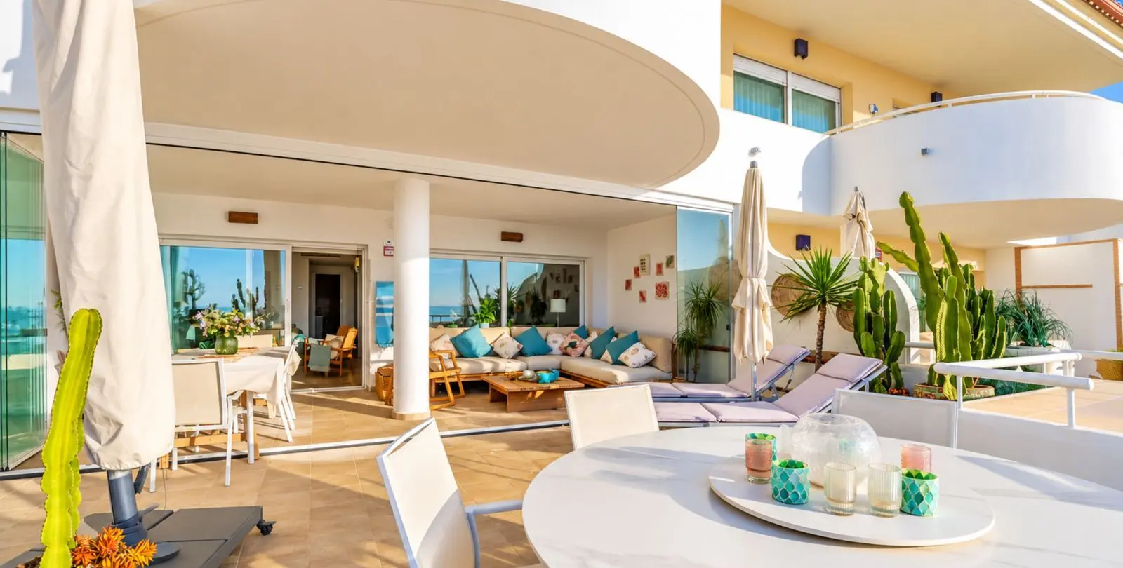 Sale of penthouse in Estepona 7