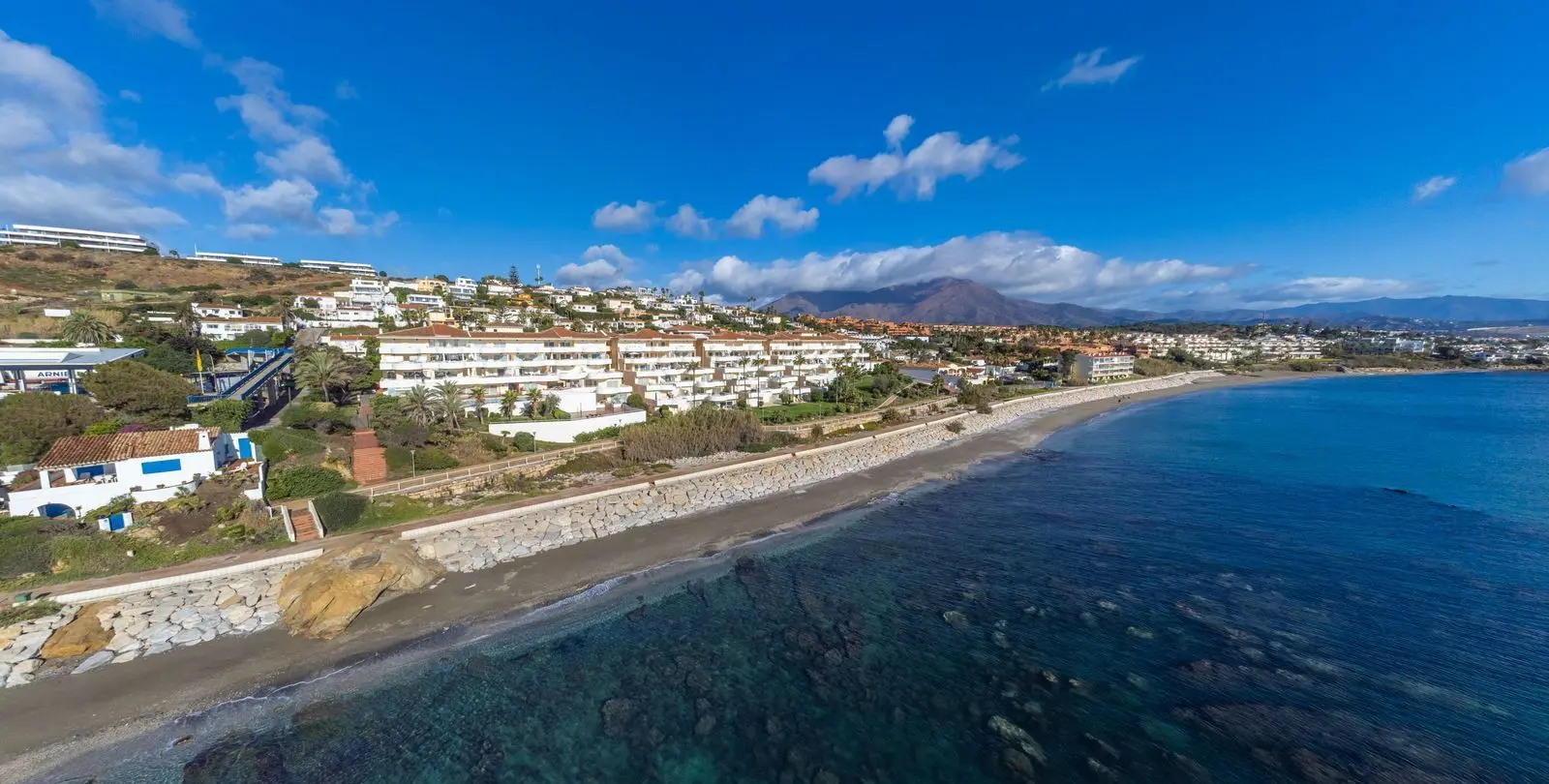 Sale of penthouse in Estepona 84