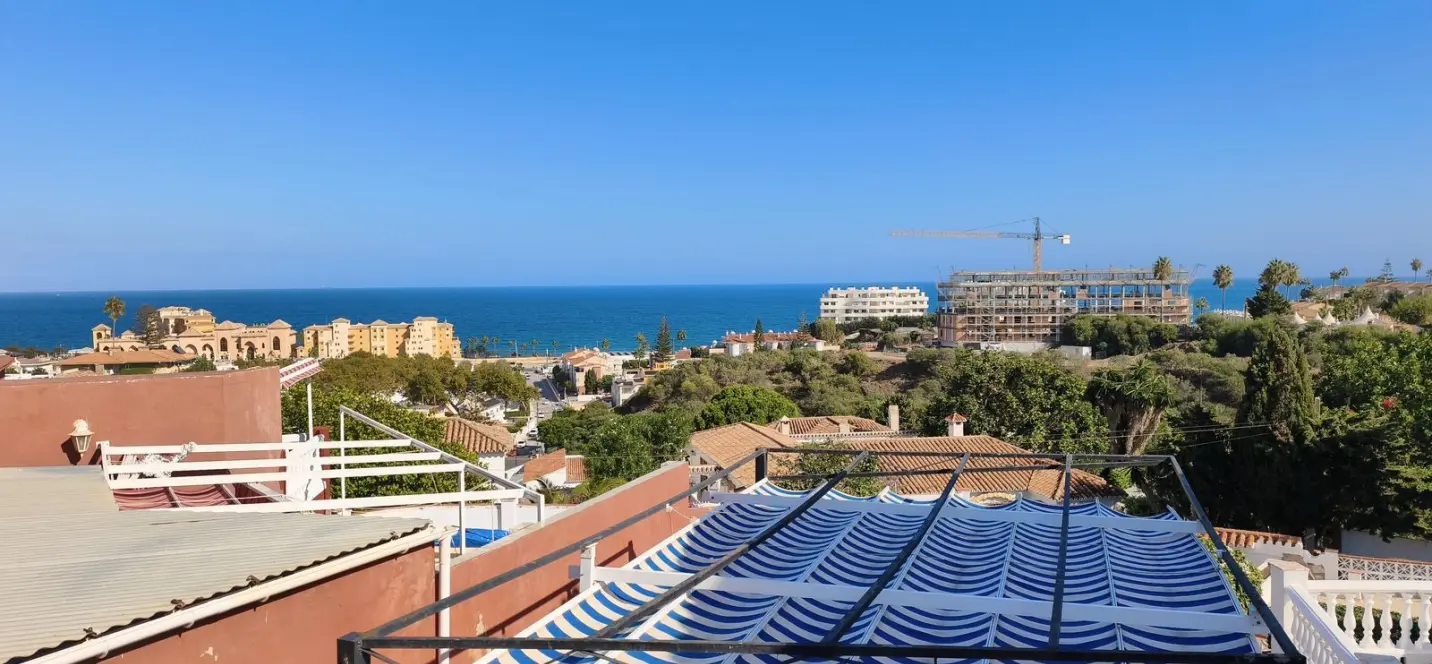 Sale of detached villa in Mijas Costa 2