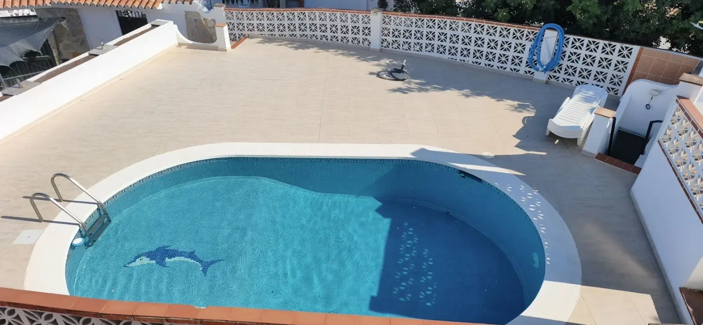 Sale of detached villa in Mijas Costa 3