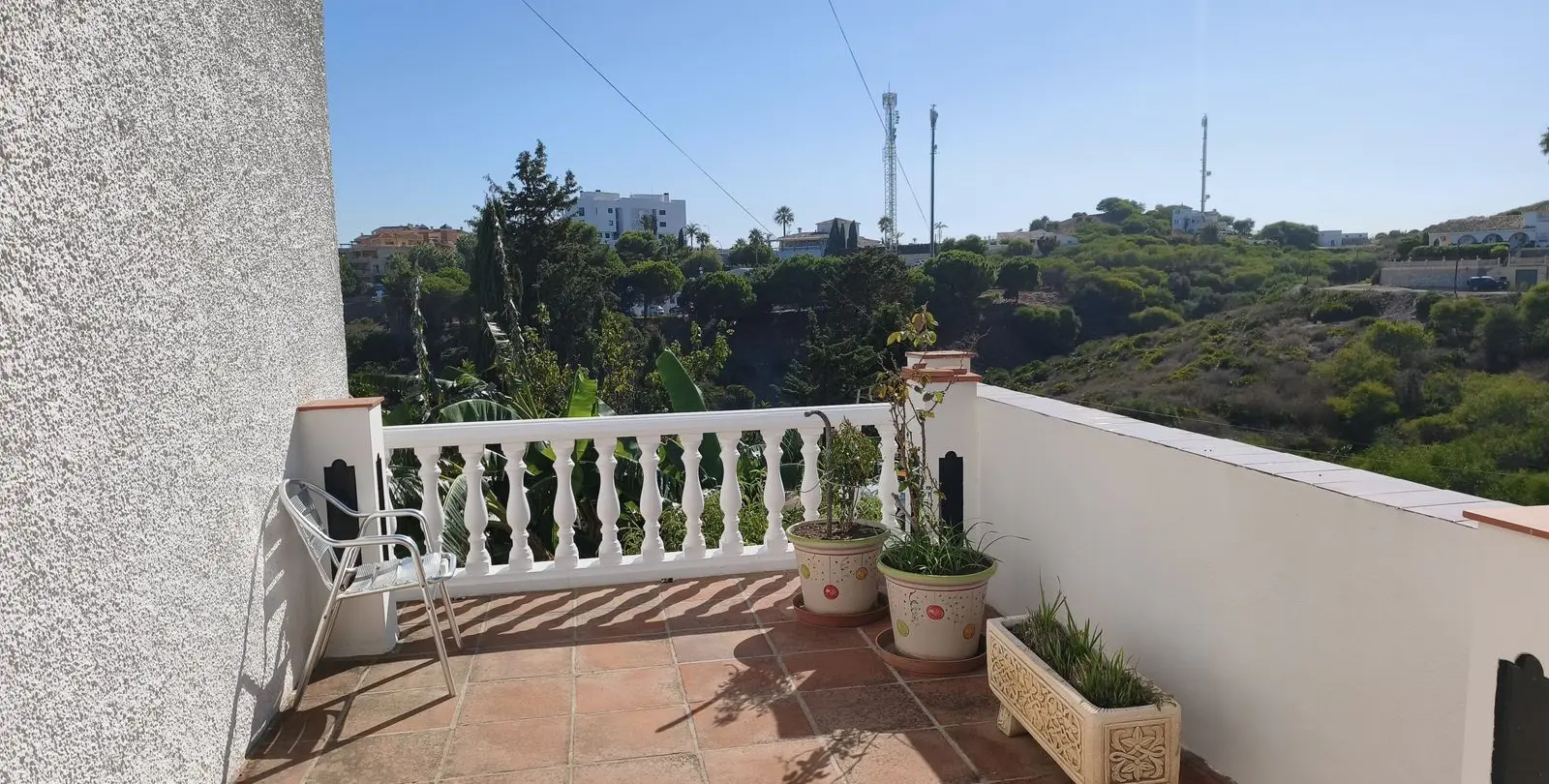 Sale of detached villa in Mijas Costa 36