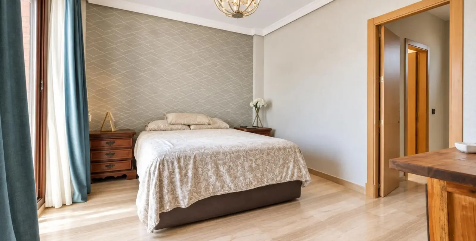 Venta de villa independiente en Guadalmina Baja 12
