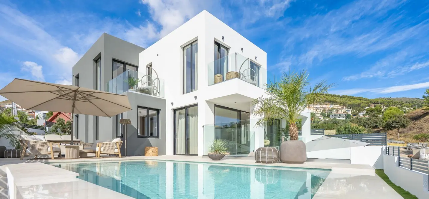 Venta de villa independiente en Benalmadena 0