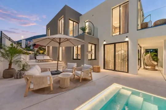 Image 122 thumb