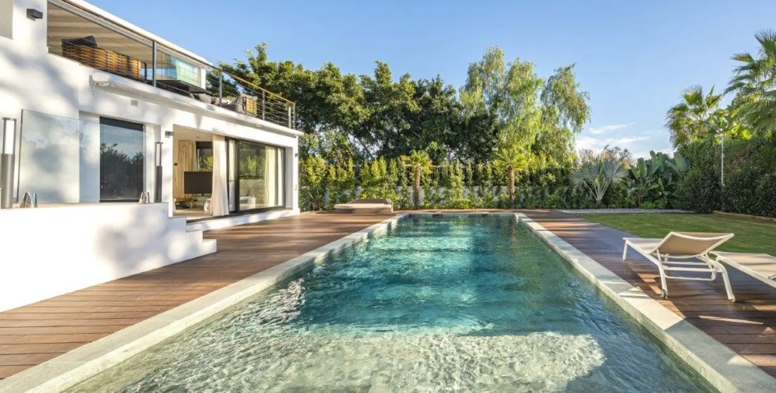 Venta de villa independiente en El Rosario 9