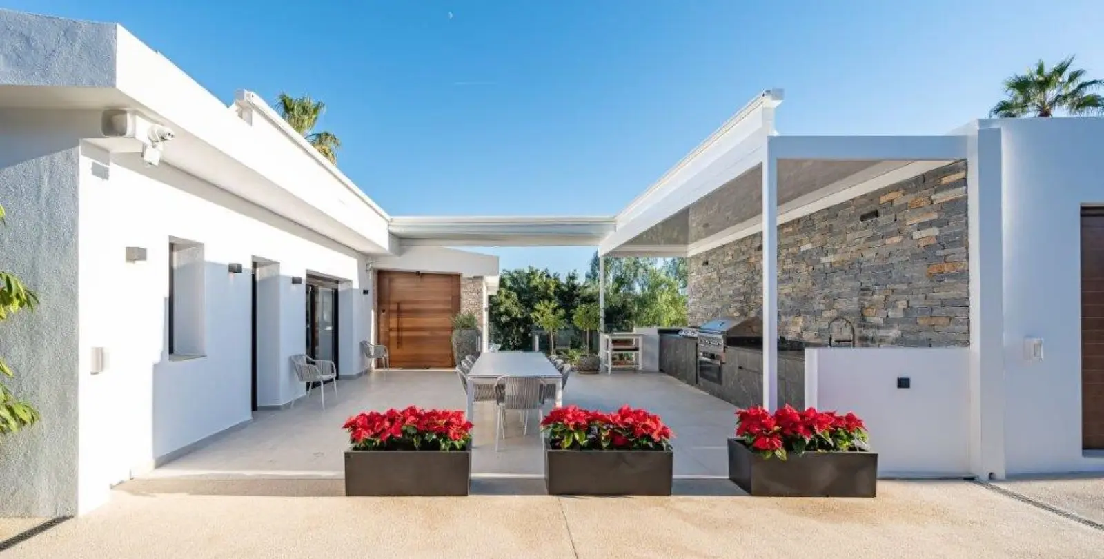 Venta de villa independiente en El Rosario 14