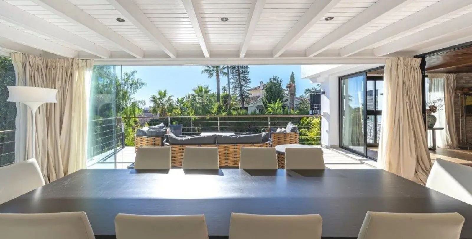 Venta de villa independiente en El Rosario 25