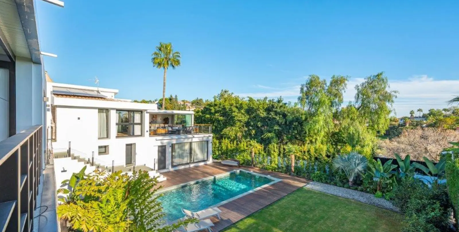 Venta de villa independiente en El Rosario 41