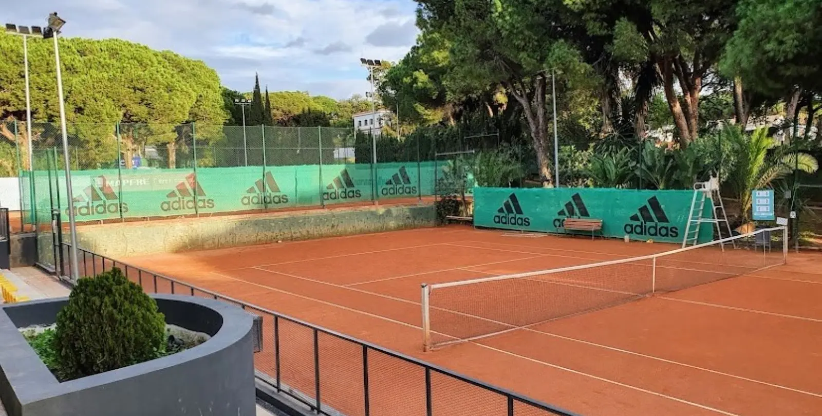 Venta de villa independiente en El Rosario 69
