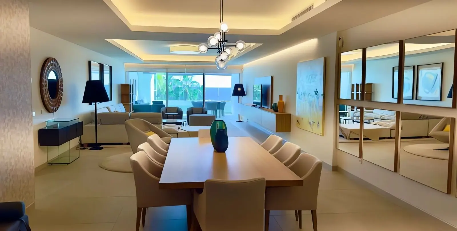 Venta de apartamento en planta media en Estepona 3