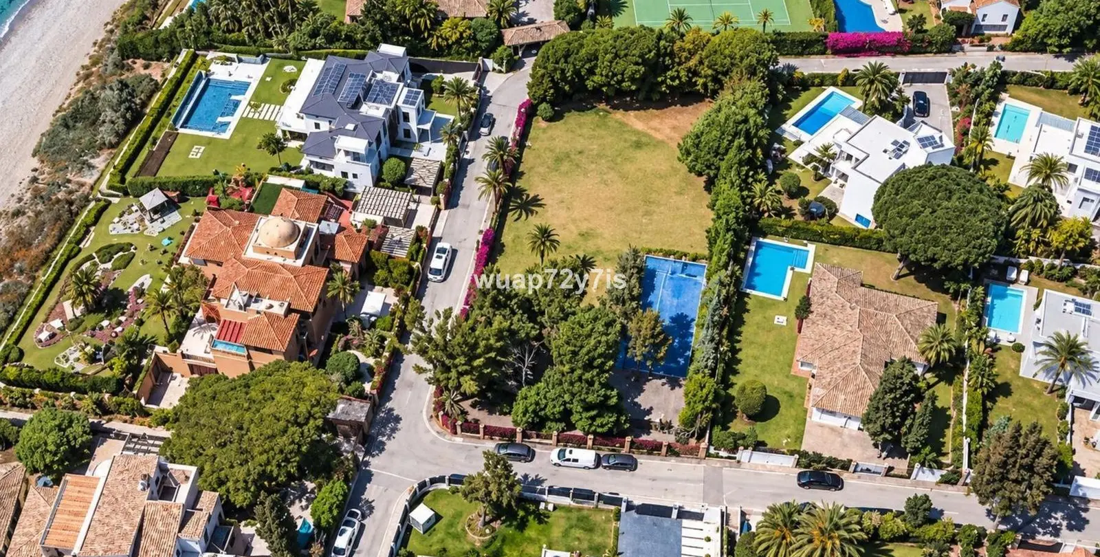 Venta de parcela residencial en El Paraiso 3