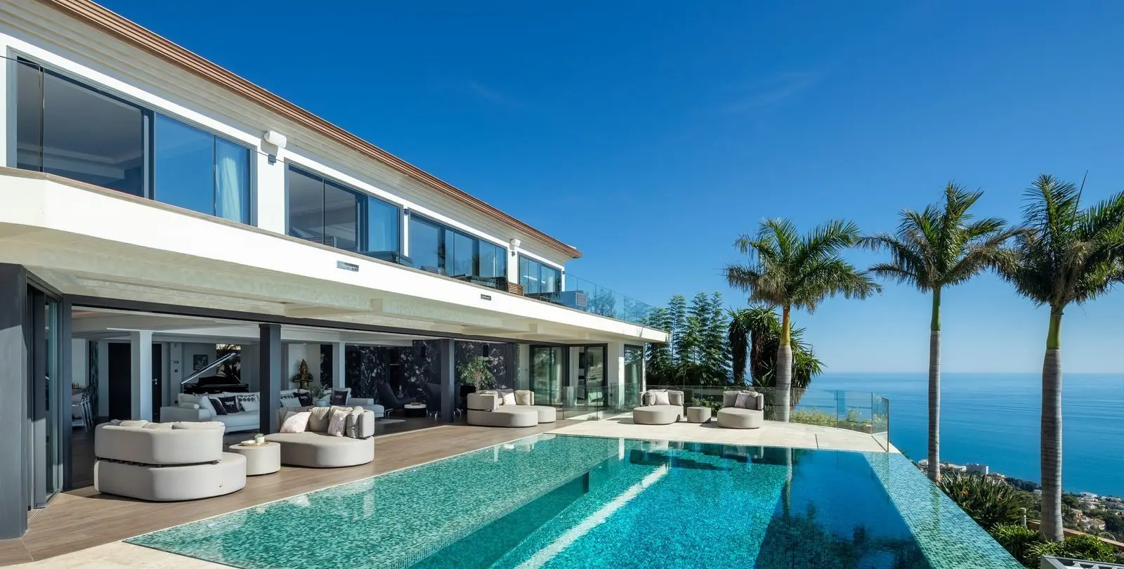 Venta de villa independiente en Benalmadena 2