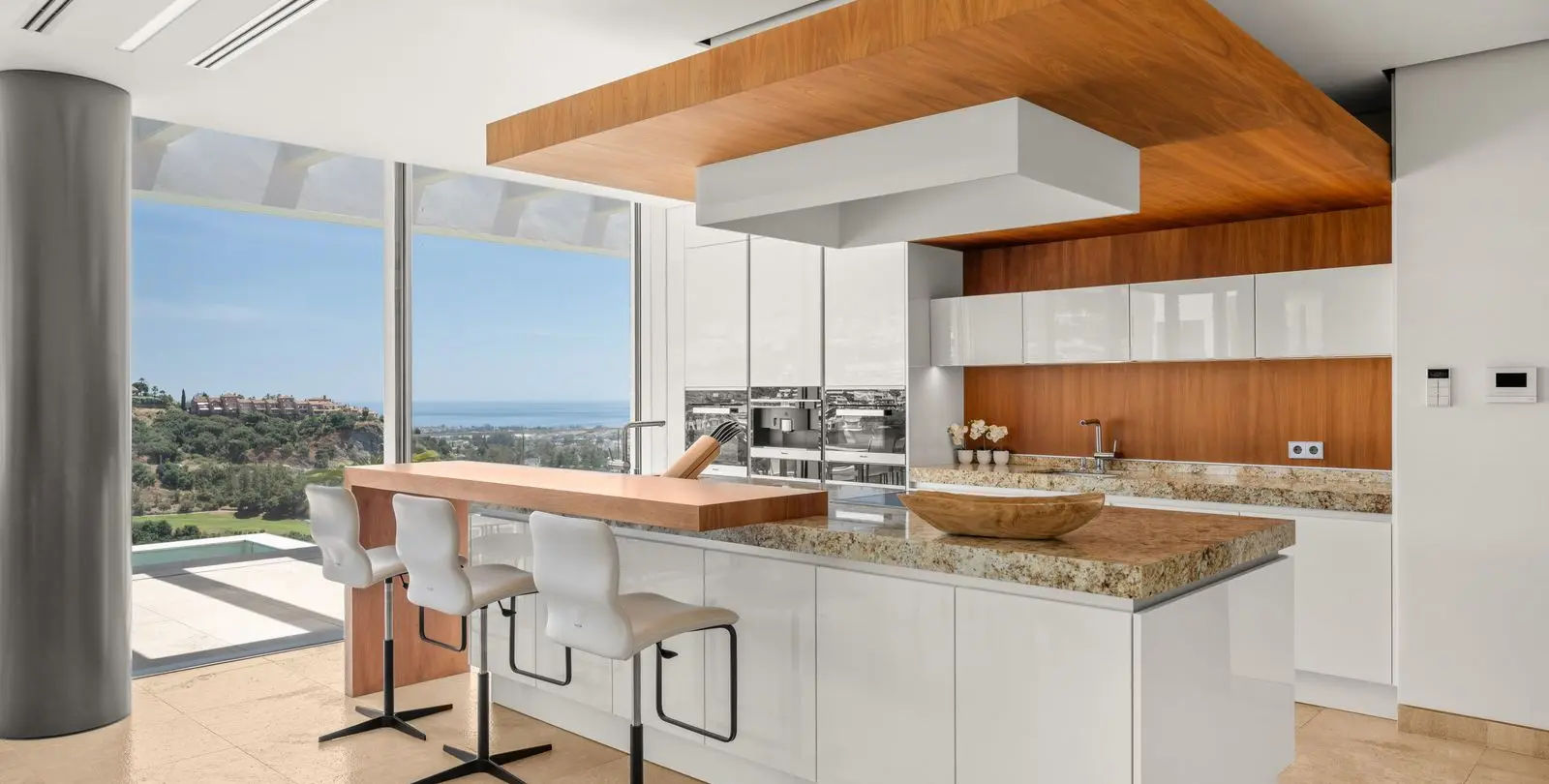 Venta de villa independiente en Los Arqueros 9