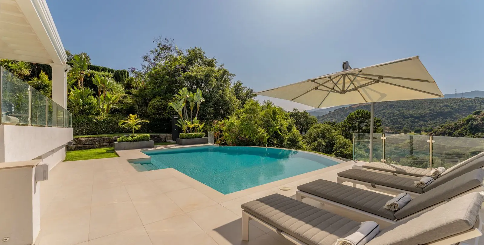 Venta de villa independiente en La Zagaleta 3