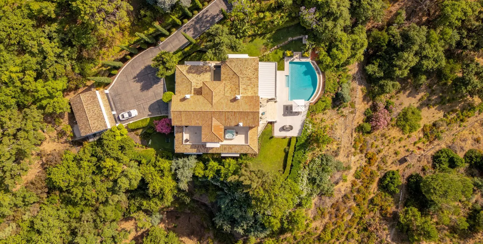 Venta de villa independiente en La Zagaleta 16