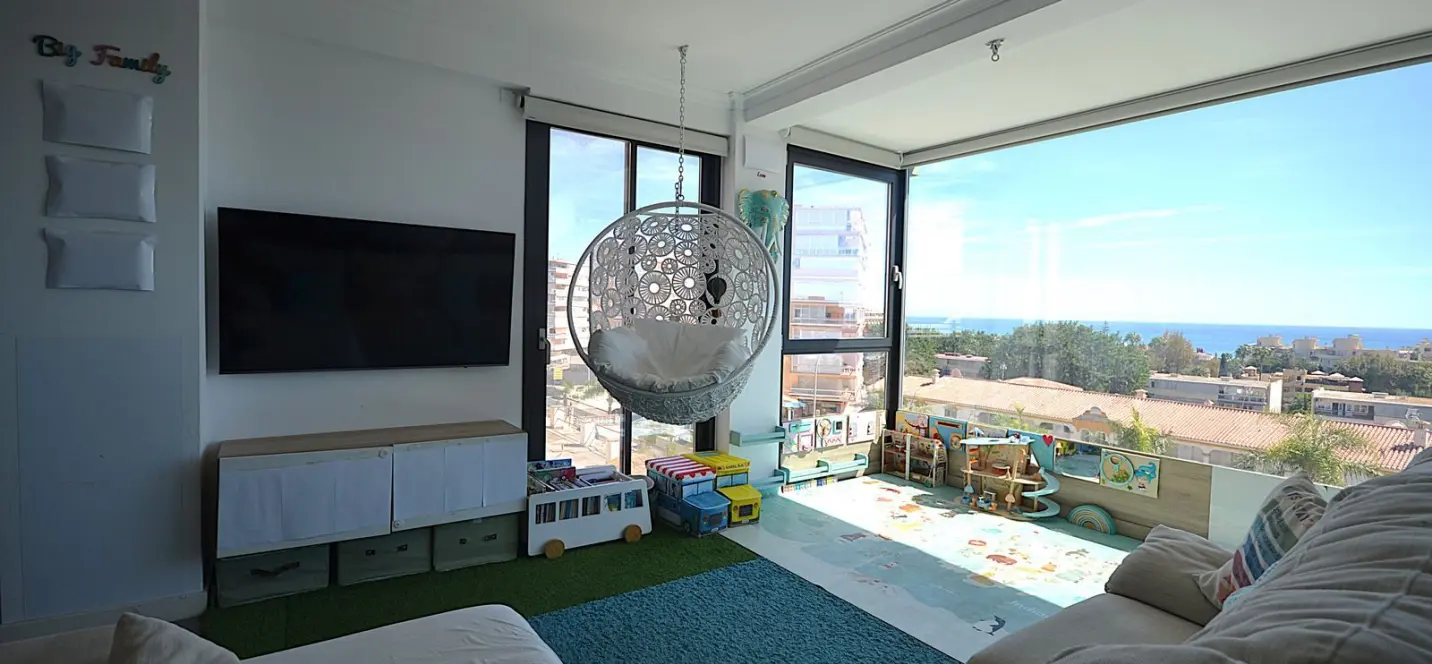 Venta de apartamento en planta media en Torremolinos 0