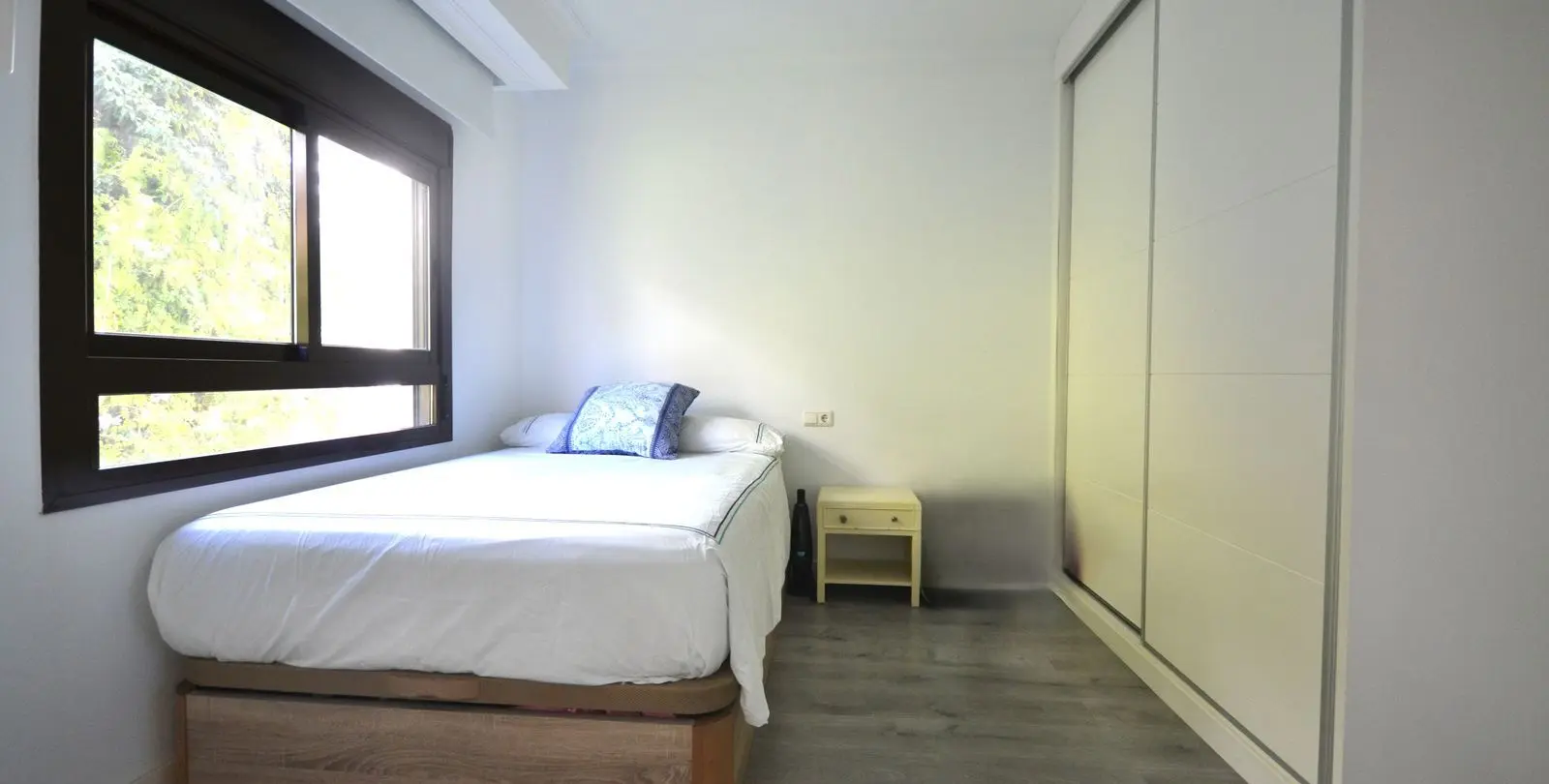 Sale of middle floor apartment in Torremolinos 20