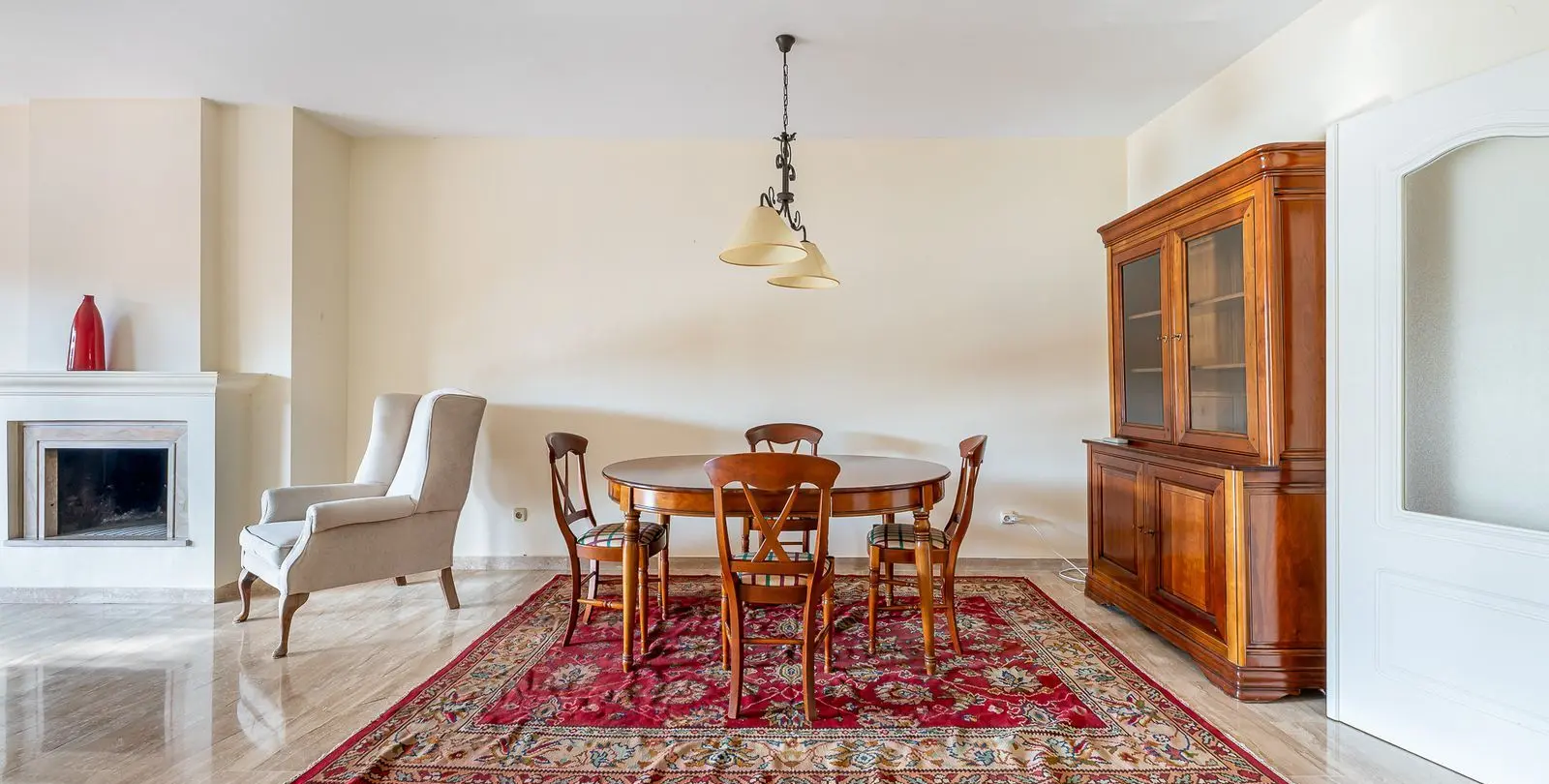 Venta de apartamento en planta media en Guadalmina Baja 7