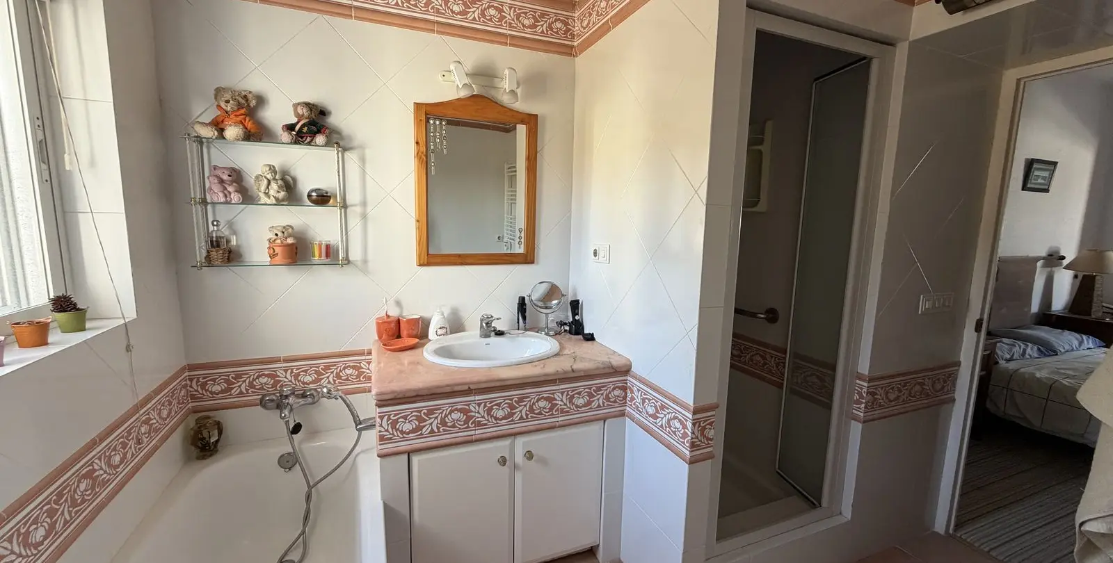Venta de adosado en El Paraiso 18