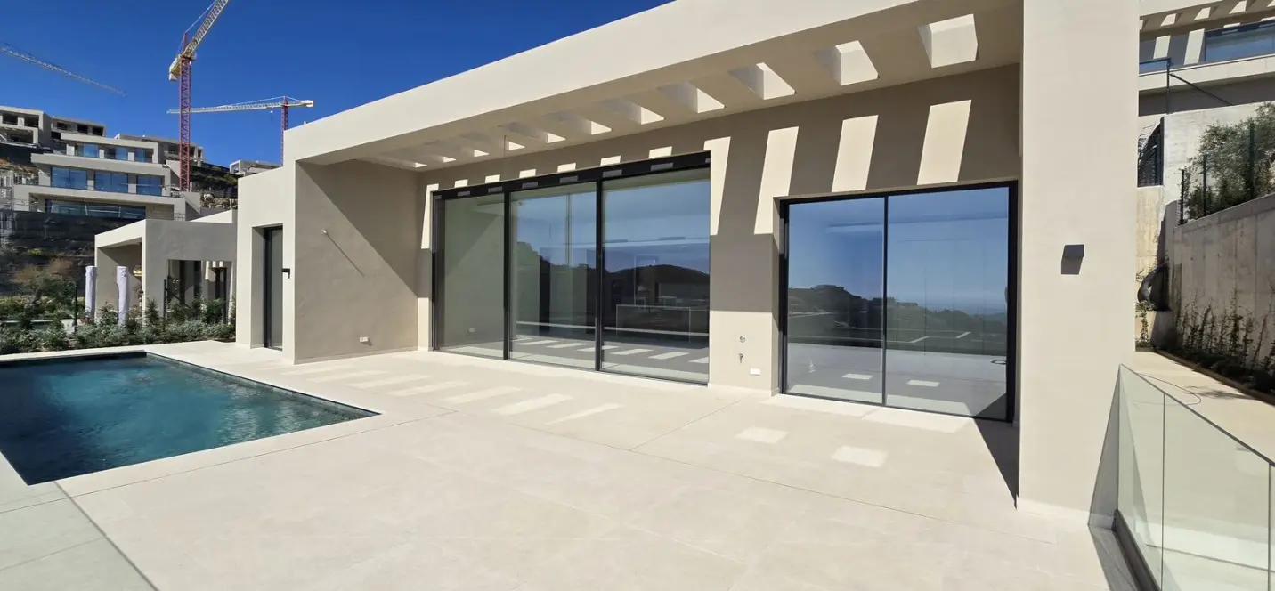 Venta de villa independiente en Benahavís 0