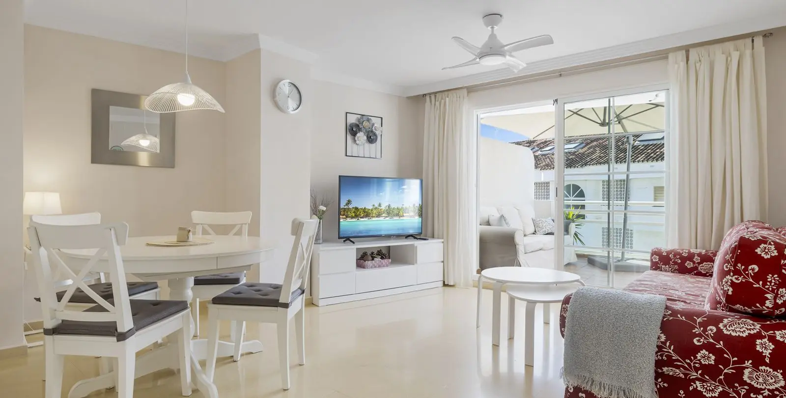 Sale of middle floor apartment in Nueva Andalucía 5