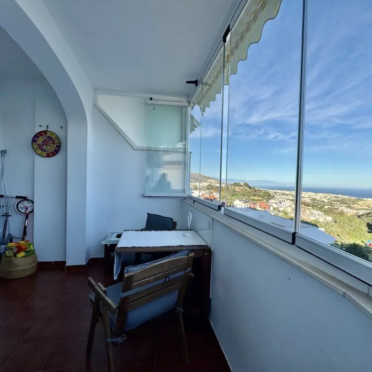 Sale of middle floor apartment in Benalmadena
